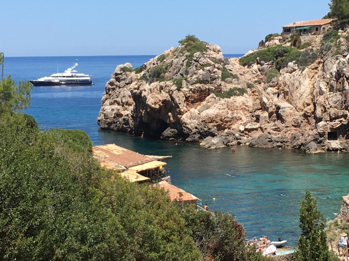 Cala * Deià